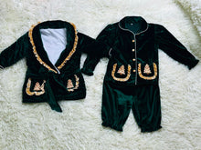 Load image into Gallery viewer, Girls Green with gold velvet dressing gown &amp; pj set