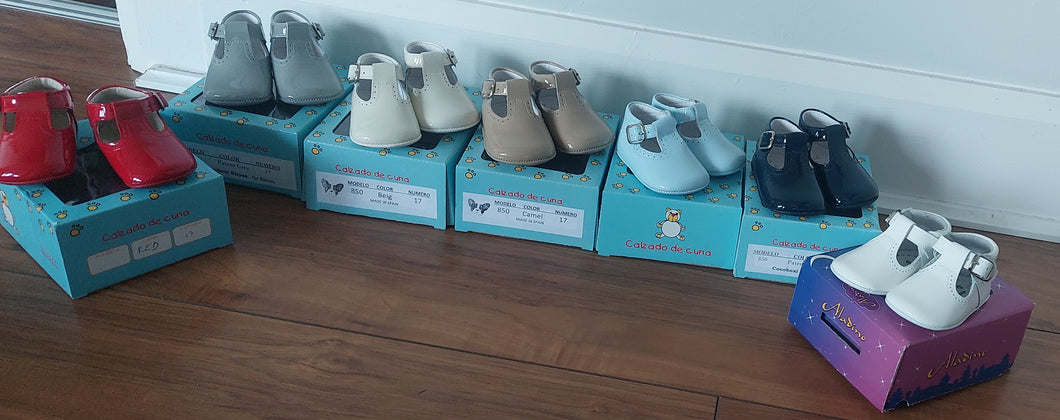 Baby boy soft sole shoe( in stock)