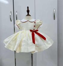 Load image into Gallery viewer, Cream Glitter Classic with red trim