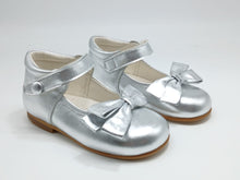 Load image into Gallery viewer, Silver high back Maryjane