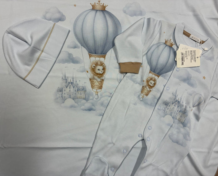 Baby boys Lion & Balloon babygrow, blanket & hat