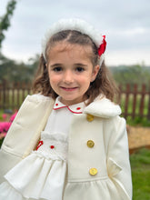 Load image into Gallery viewer, AW25 Cream coat with fur trim