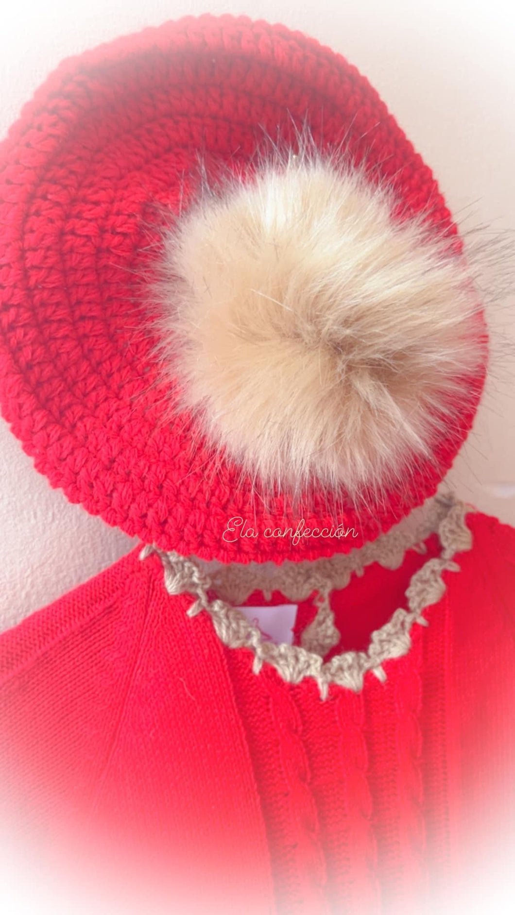 Ela confection red Pom Pom hat