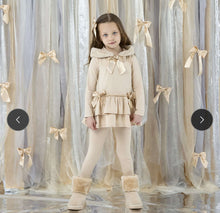 Load image into Gallery viewer, W262514 Aliana fur hood leggings