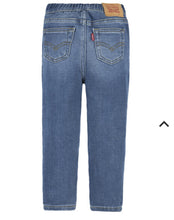 Load image into Gallery viewer, Levi’s pull on ‘tanbourine’ jeans