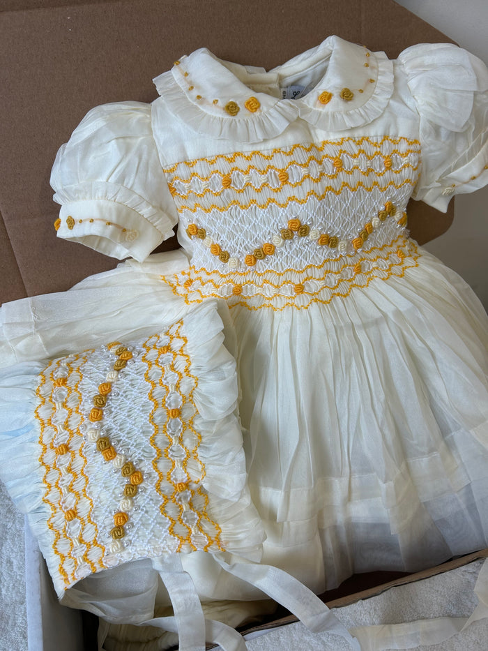 Girls White organza smock with bonnet (no bonnet with 4-8years)