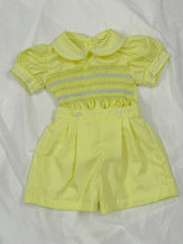 Load image into Gallery viewer, Preorder boys lemon with blue smock(delivery early march