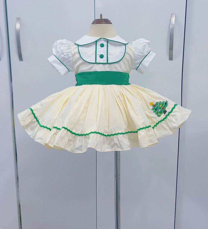 Cream with Green Christmas classic