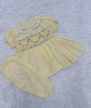 Load image into Gallery viewer, Girls Lemon smock pjs