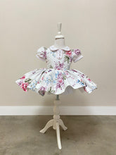 Load image into Gallery viewer, Floral Classic Dress