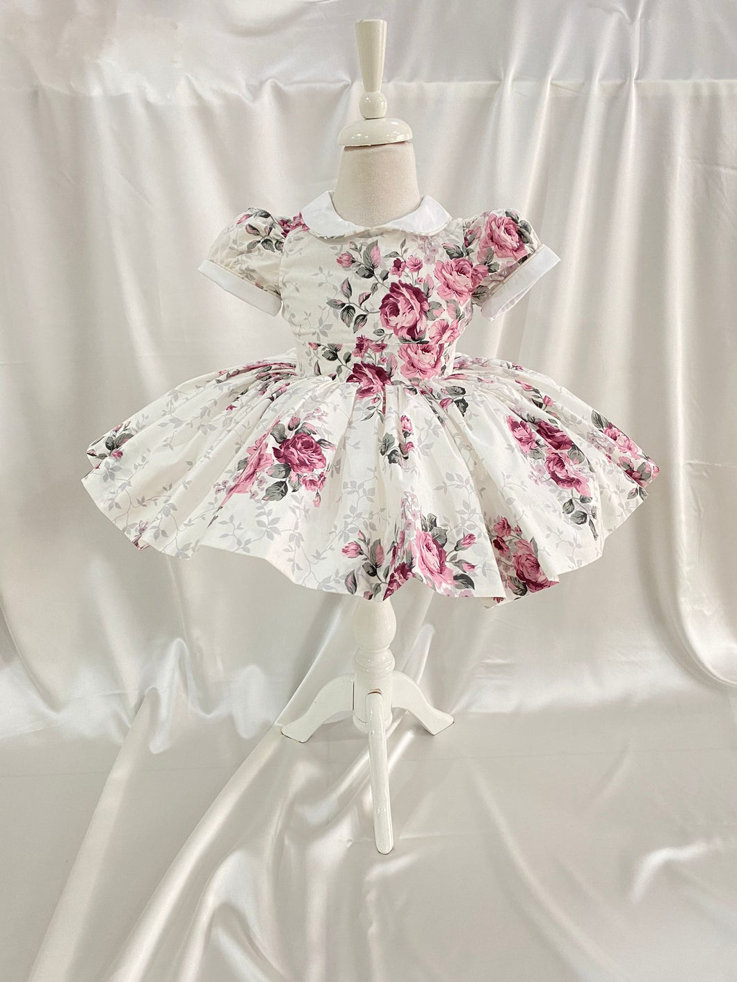 Floral  classic dress with hairbow and pants